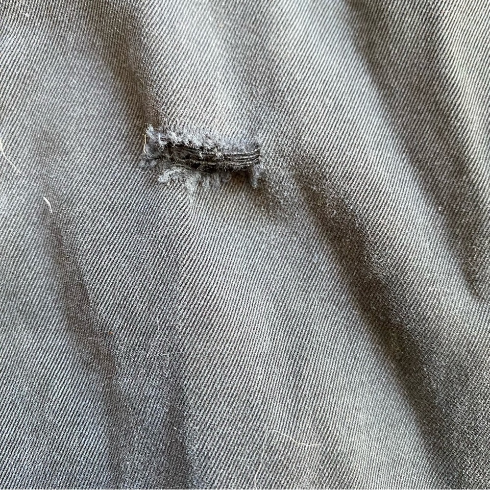 Vintage Levi’s Low Rise silver tab boot cut Jeans - Picture 9 of 12